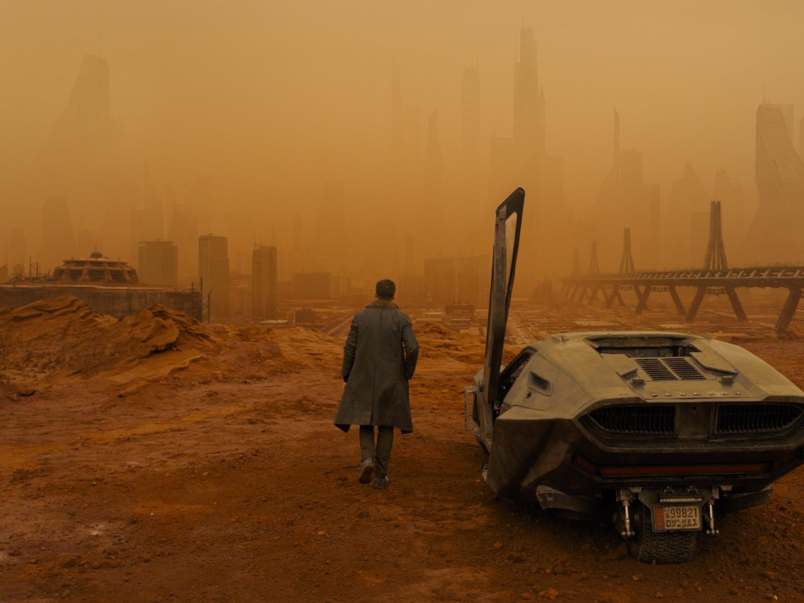 Movie review: 'Blade Runner 2049